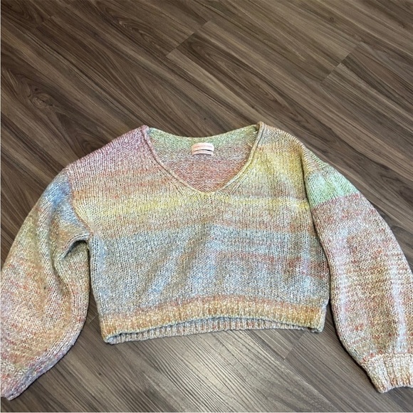 Crop-top Multicolor V-Neck Women's Sweater - Picture 1 of 3